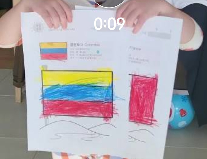 세계 국기 사랑 쌍둥이 손자의 색칠공부